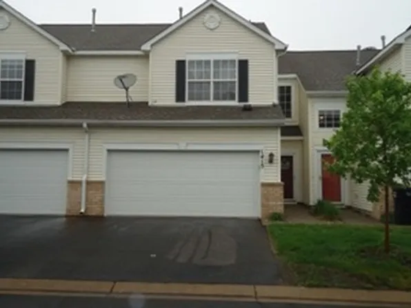 1415 Yorkshire Ln, Shakopee, MN 55379