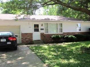 502 W Van Buren Ave, Fairfield, IA 52556