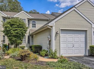 1119 Country Hill Dr, Harrisburg, PA 17111