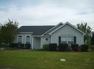 201 Maple Tree Ct, Lexington, SC 29073