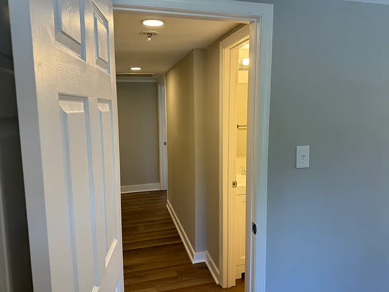 3903 King St #B — Photo 15