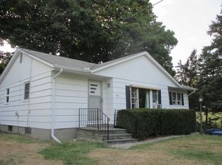 142 S Riverside Rd, Lloyd, NY 12528