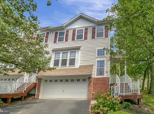 114 Elizabeth Ct, Malvern, PA 19355
