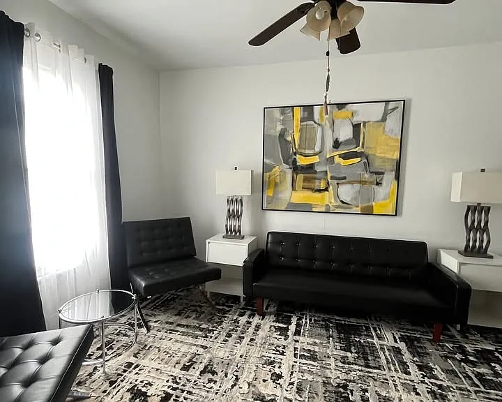 132 King St #2 — Photo 7