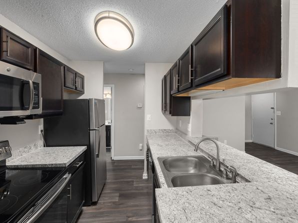 208 Conner Dr #218-24
