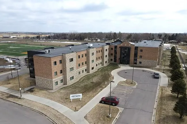 Building Photo - Presentation Heights Apartments