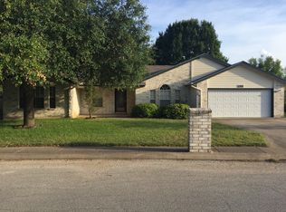 138 Village Path, Castroville, TX 78009