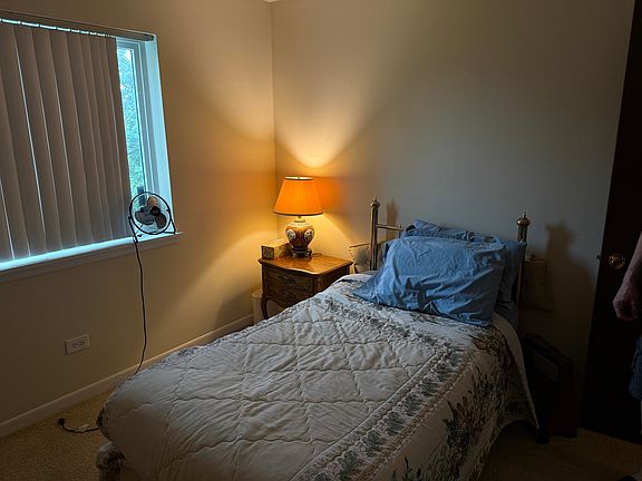 5th image of 1018 Castilian Ct APT 203