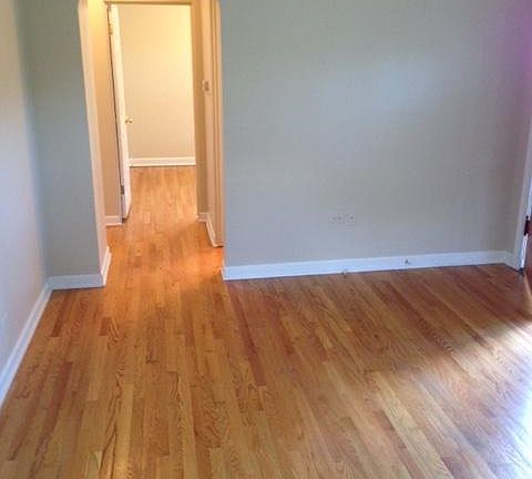4th image of 5126 Elmwood Ave