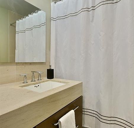 4th image of 509 48th Ave #4J