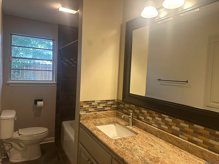 9042 Keaty Dr — Photo 8
