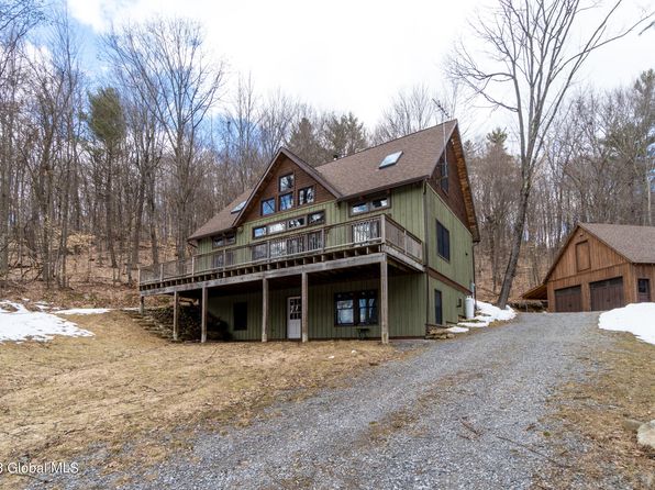 221 Young Rd