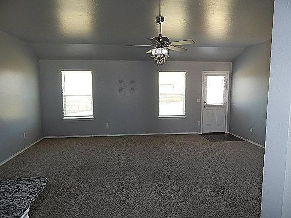 2nd image of 1003 N Scouts Court Way