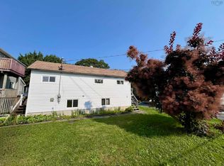 45 Belmont Ave, Dartmouth, NS B2W1E6