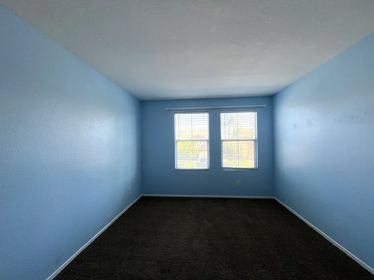 19059 Weathervane Pl — Photo 34