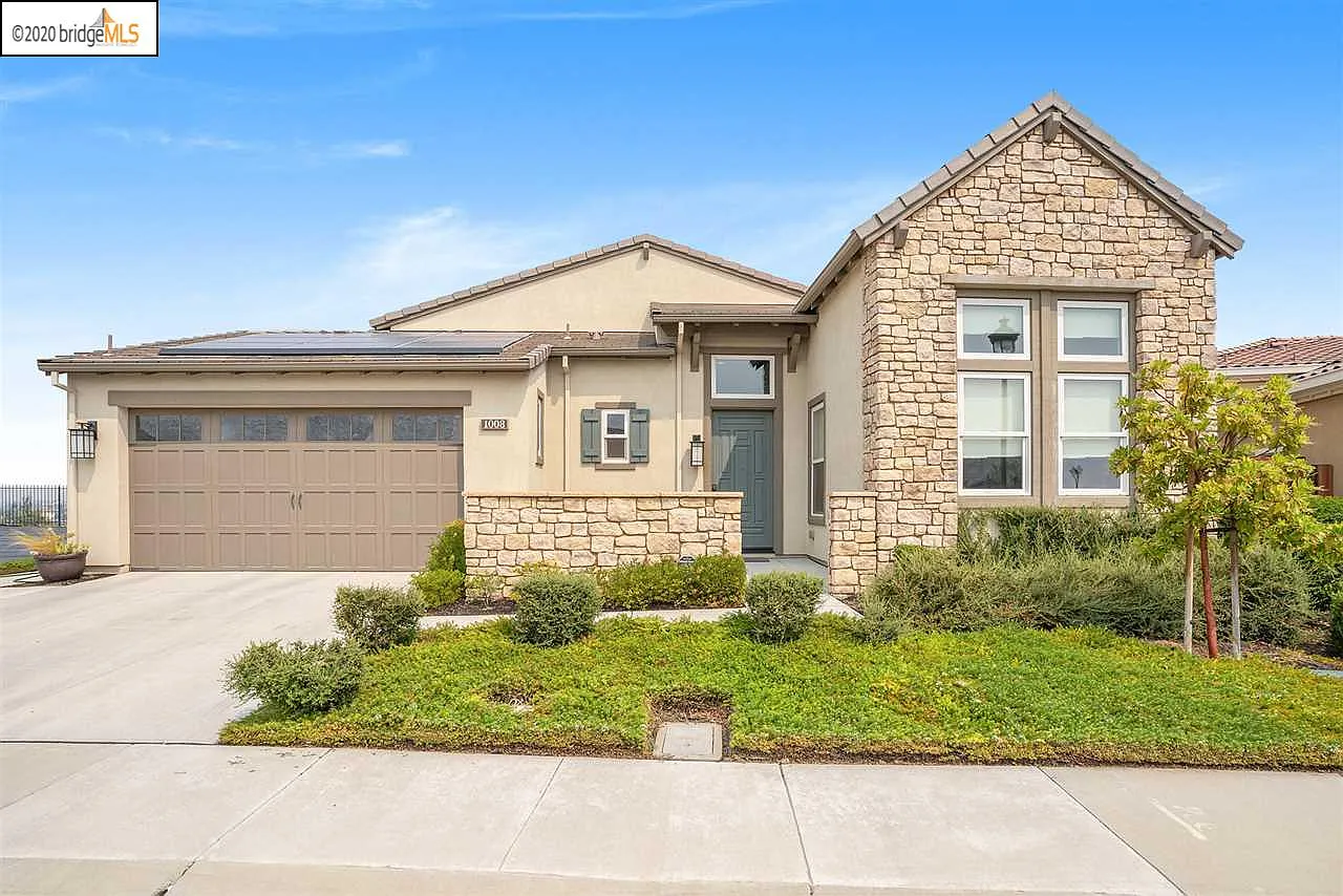 1008 Malbec Ct photo 1