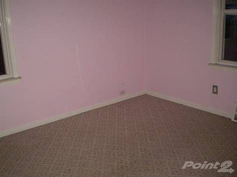 4th image of 17850 Bayne St