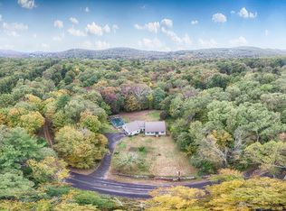 469 Glendale Rd, Hampden, MA 01036