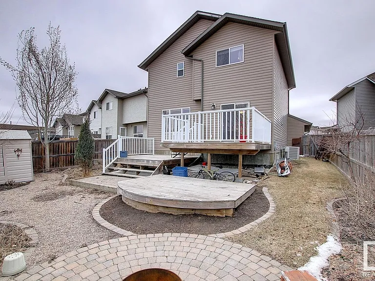 179 Chestermere Cres — Photo 2