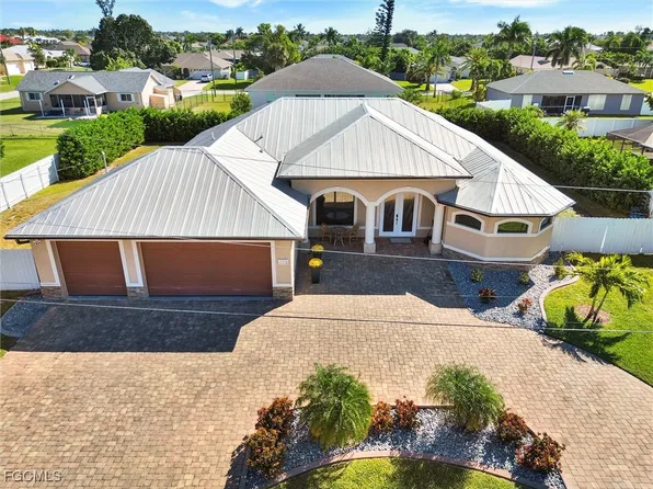 3713 SW 13th Ave, Cape Coral, FL 33914