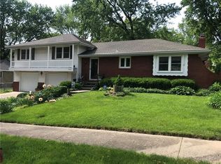 7924 Corona Ave, Kansas City, KS 66112