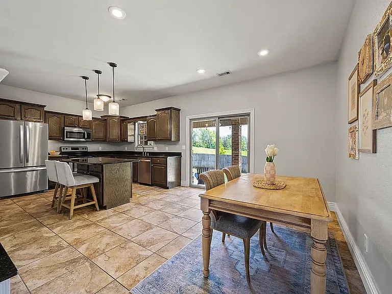 Kitchen, Bar and Dining Room