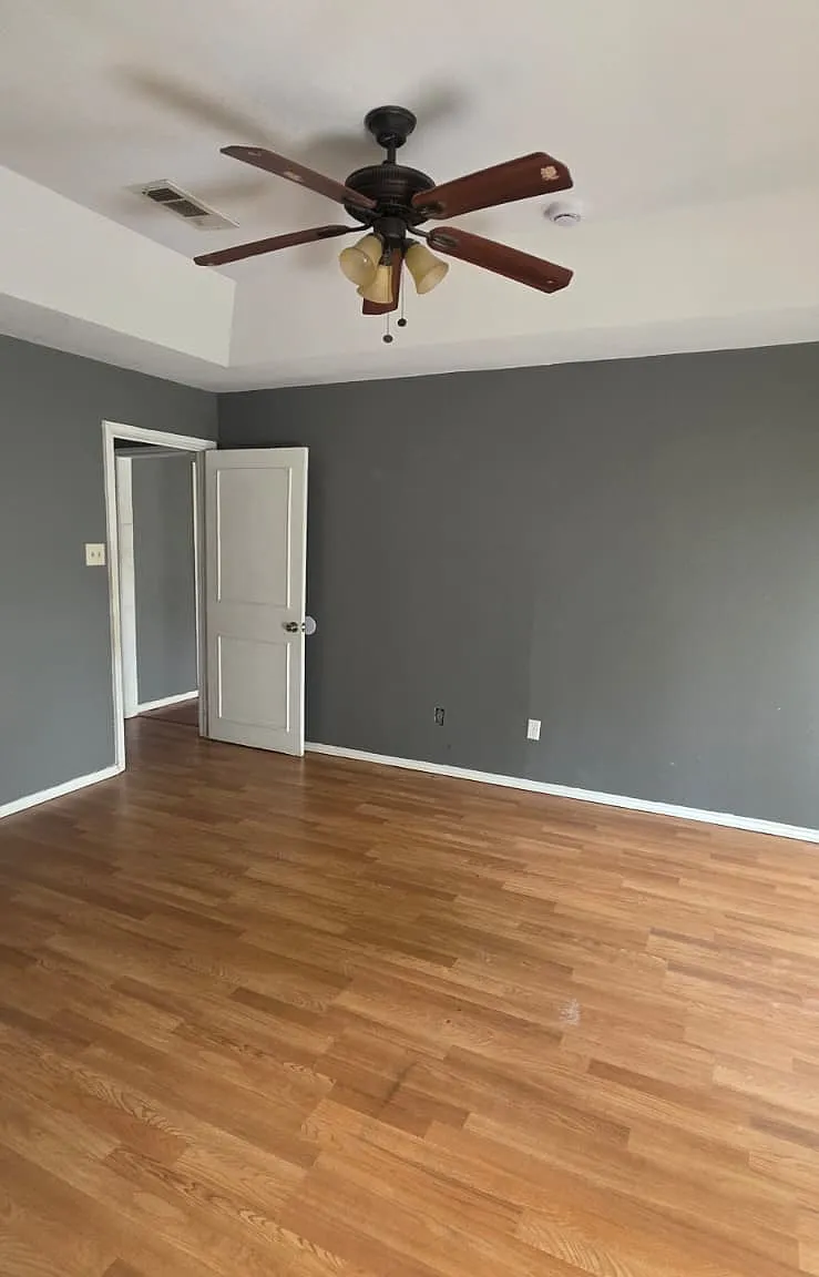 3 bed, 1770 sqft, $1,895 — Photo 3
