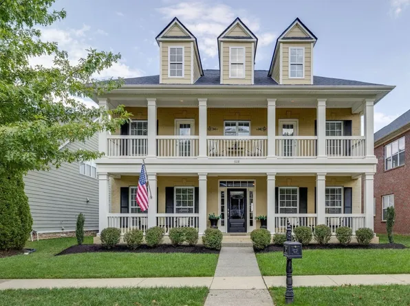 608 Patriot Ln, Franklin, TN 37067