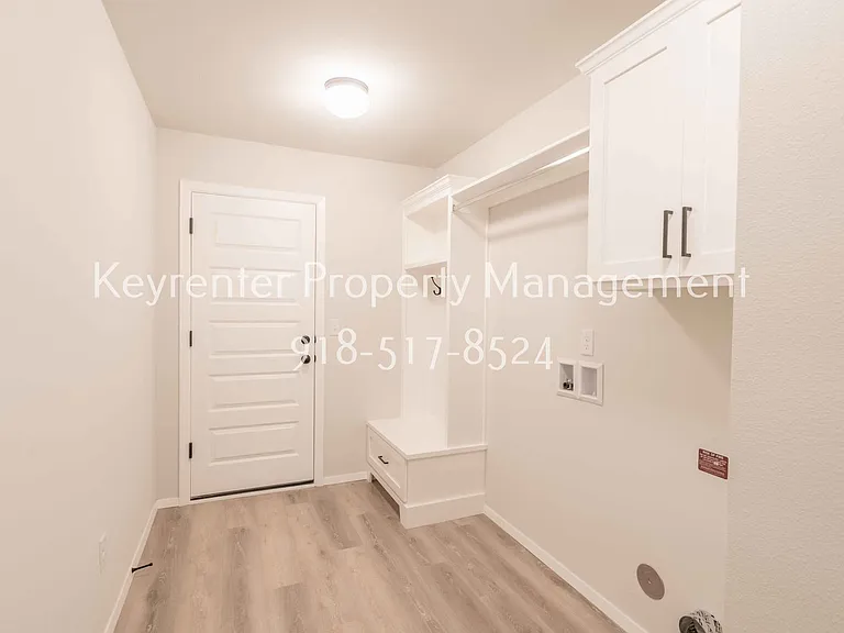 12461 S Lakewood Ave — Photo 19