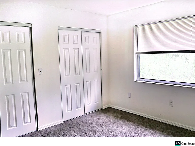 211 Mary Catherine Ct — Photo 6