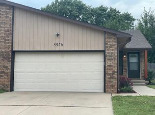 8926 E Bluestem St, Wichita, KS 67207