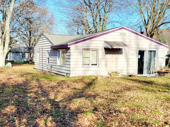 42598 82nd Ave, Decatur, MI 49045