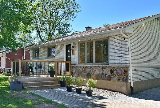 Single Family Residence — Photo 4