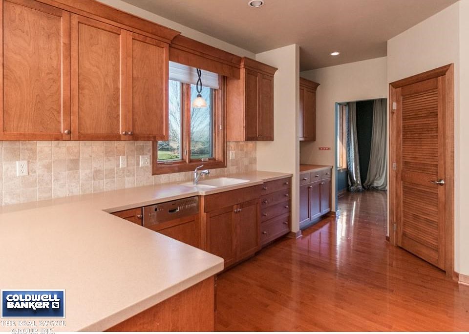 75 Crown Pointe Blvd Suamico, WI, 54173 Apartments for Rent Zillow