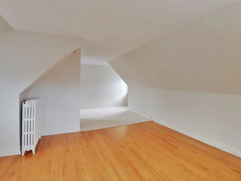 501 Gilmour Street- 4 — Photo 3