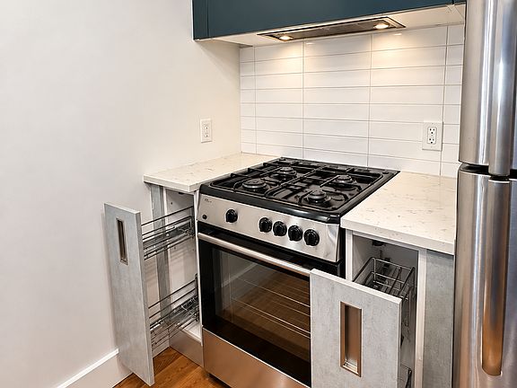 4th image of 24 Ford St APT 5C