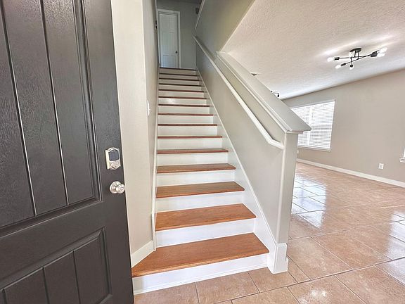 3rd image of 1443 Grayford Ct