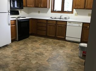 428 Saratoga Ave APT 2, North Fond Du Lac, WI 54937