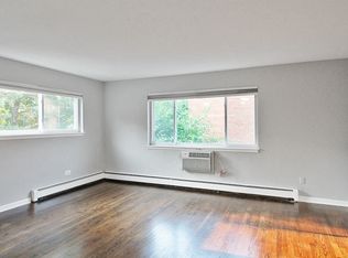 421 S. Lombard Ave., Oak Park, IL 60302
