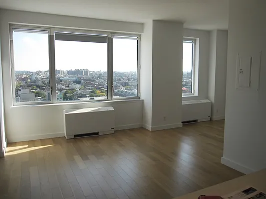 Rented by Sotheby's International Realty | media 12