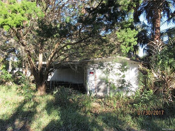 5th image of 2249 S Hunt Pt