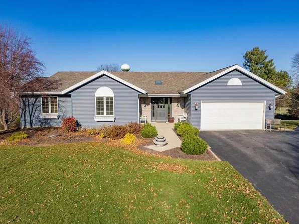 E11714 Gall Road, Baraboo, WI 53913