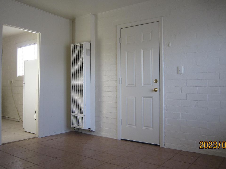 1st image of 2729 E Water St #2729