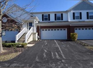 2614 Christie Dr, Algonquin, IL 60102