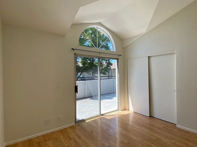 20772 Arline Ave — Photo 12