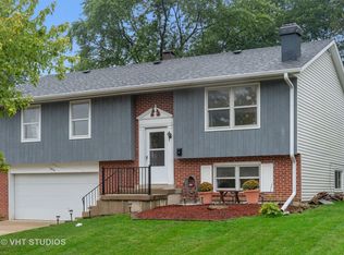 1424 Jill Ct, Glendale Heights, IL 60139