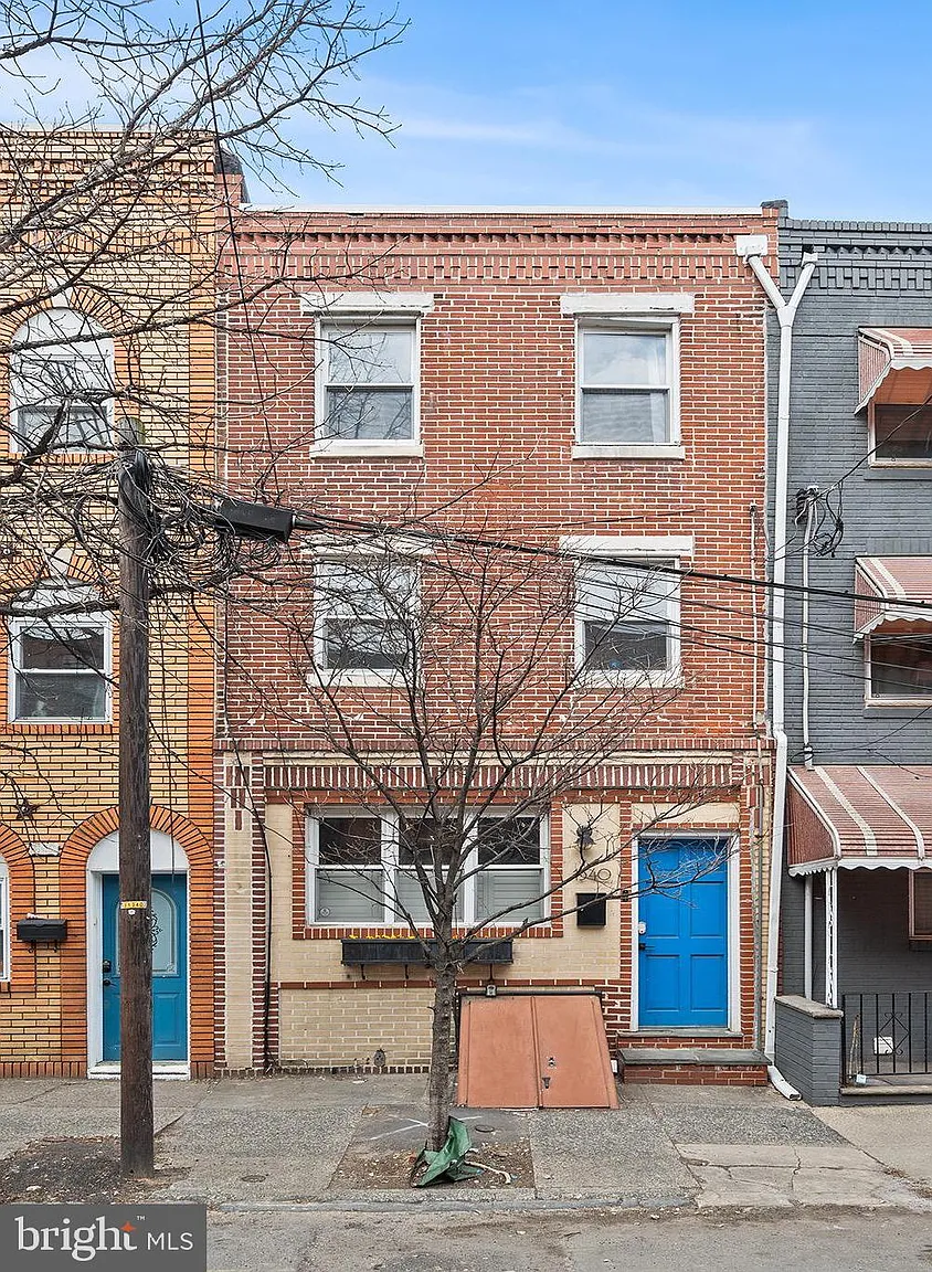 1340 E Passyunk Ave photo 1