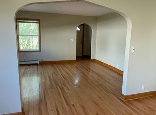 222 Park Pl W APT 2, Norwood Young America, MN 55368