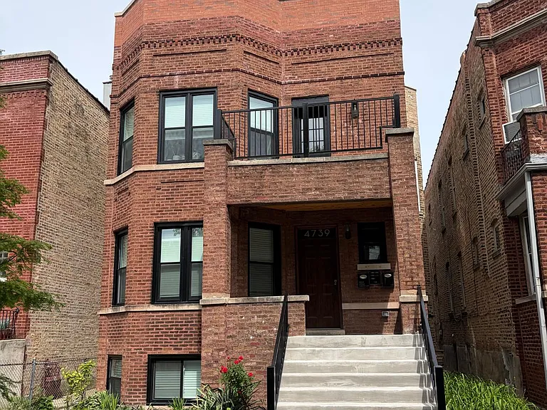 4739 N Albany Ave #1 — Photo 1