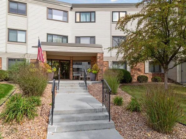 10540 43rd Ave N APT 306, Plymouth, MN 55442